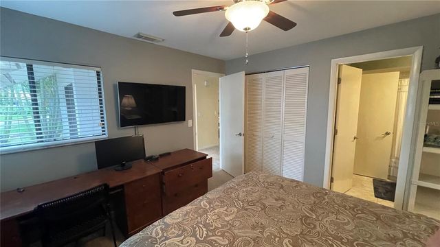 5256 MYRTLEWOOD ROAD 22, Sarasota, FL 34235