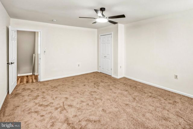 108 MIDDLESEX ST, Gloucester City, NJ 08030
