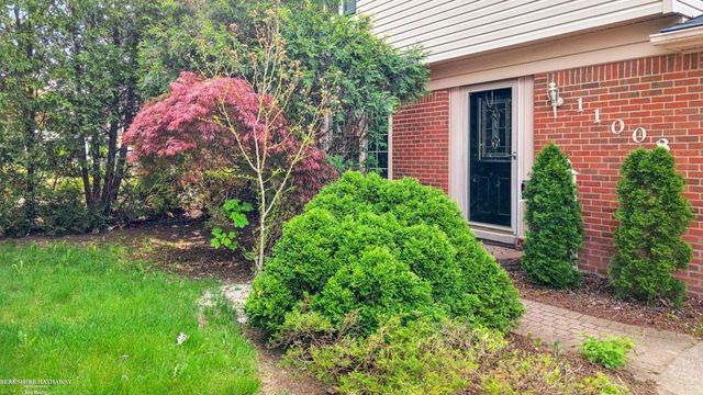 11008 17 Mile Road, Sterling Heights, MI 48313