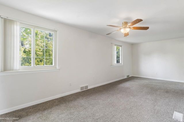 11008 17 Mile Road, Sterling Heights, MI 48313