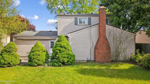 11008 17 Mile Road, Sterling Heights, MI 48313