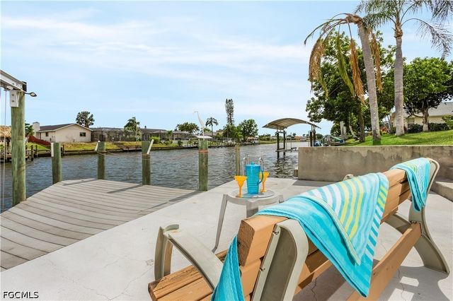618 W Archer PKWY, Cape Coral, FL 33904