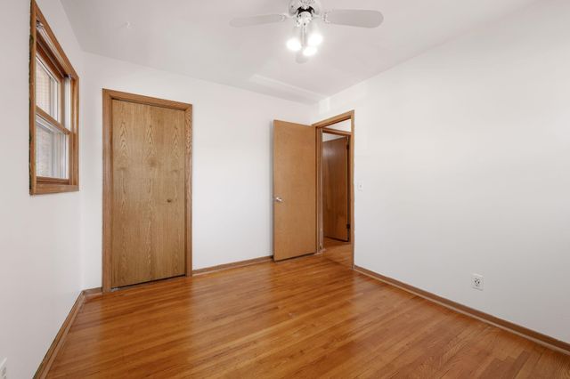 7012 Drew Avenue N, Brooklyn Center, MN 55429