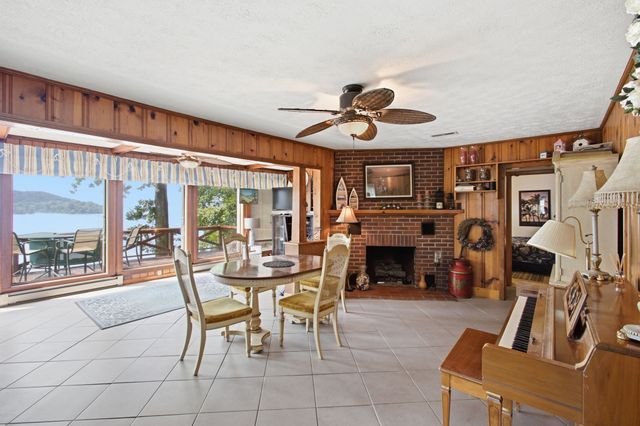 421 Bluff Point Ln, Waverly, TN 37185