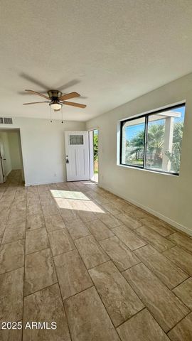 3010 W NORTHERN Avenue, Phoenix, AZ 85051