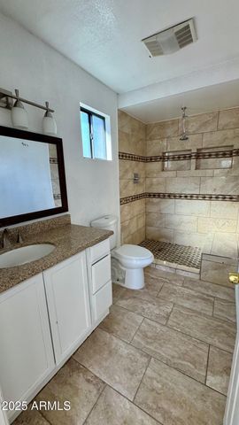 3010 W NORTHERN Avenue, Phoenix, AZ 85051