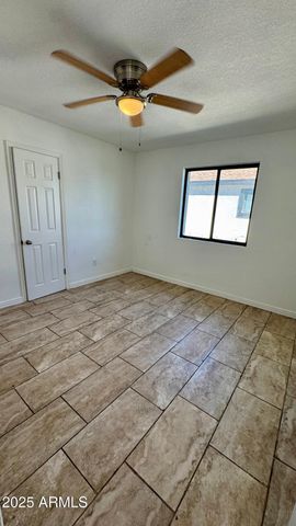 3010 W NORTHERN Avenue, Phoenix, AZ 85051