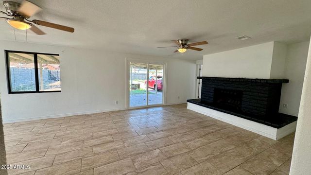 3010 W NORTHERN Avenue, Phoenix, AZ 85051