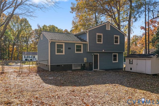 5206 Berkshire Dr, Prince George, VA 23860