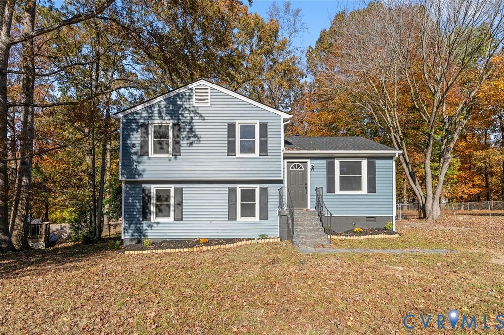 5206 Berkshire Dr, Prince George, VA 23860