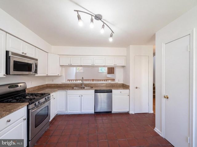 7579 CHRISLAND CV, Falls Church, VA 22042