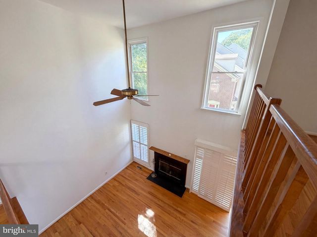 7579 CHRISLAND CV, Falls Church, VA 22042