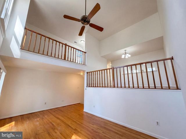 7579 CHRISLAND CV, Falls Church, VA 22042