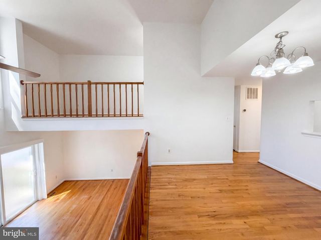 7579 CHRISLAND CV, Falls Church, VA 22042