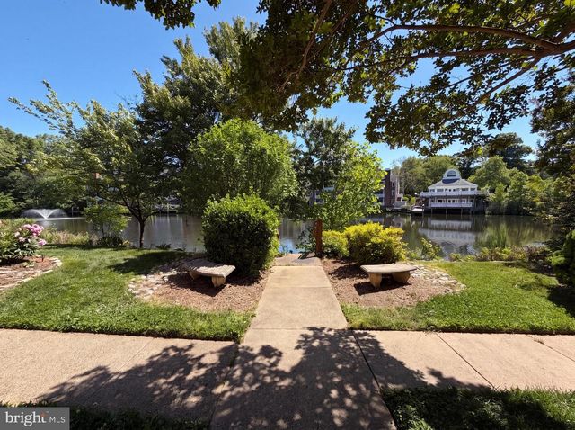 7579 CHRISLAND CV, Falls Church, VA 22042