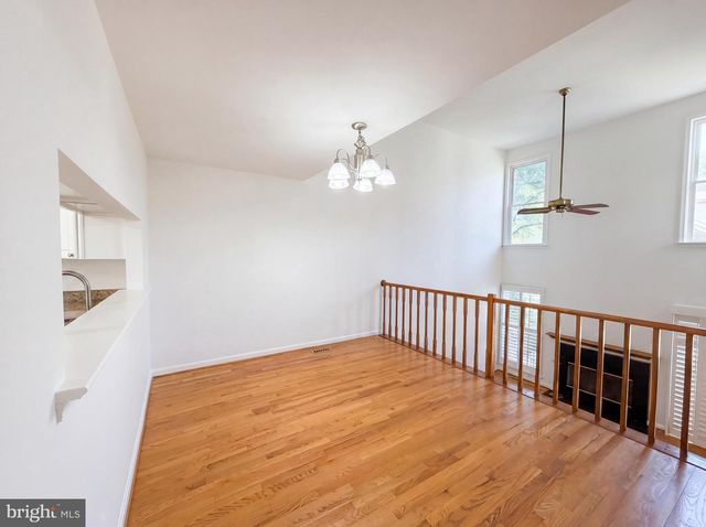 7579 CHRISLAND CV, Falls Church, VA 22042