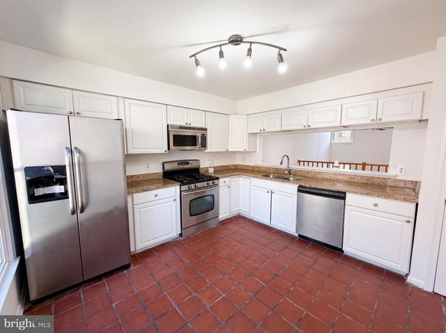 7579 CHRISLAND CV, Falls Church, VA 22042