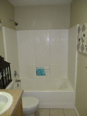213 Bobbie Ann Court, Granbury, TX 76049