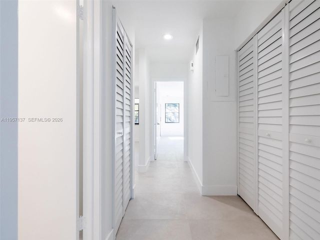 10988 Lake Front Pl, Boca Raton, FL 33498