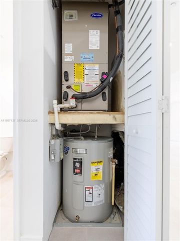 10988 Lake Front Pl, Boca Raton, FL 33498