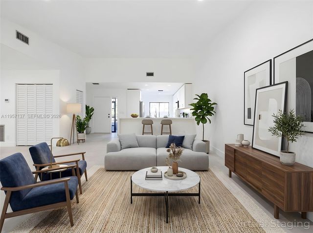 10988 Lake Front Pl, Boca Raton, FL 33498