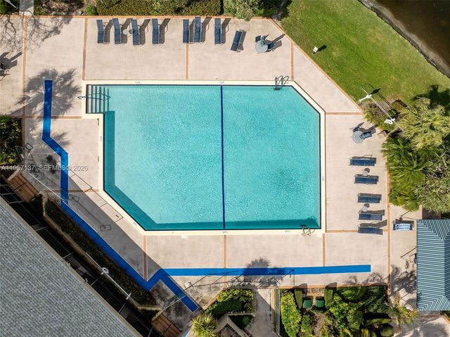 10988 Lake Front Pl, Boca Raton, FL 33498