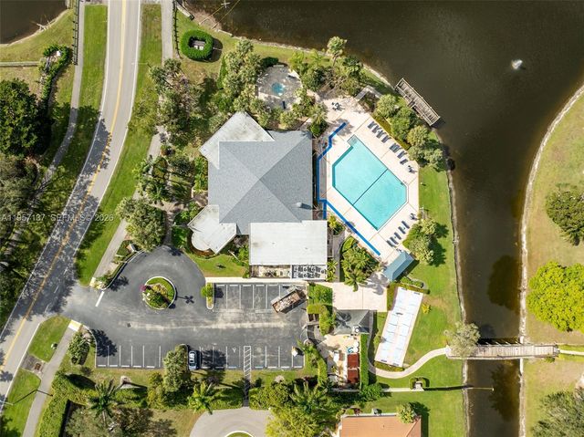 10988 Lake Front Pl, Boca Raton, FL 33498