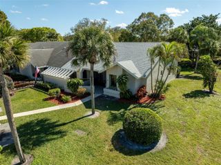 10988 Lake Front Pl, Boca Raton, FL 33498