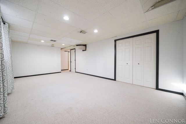 746 Hardwick Street Se, City Of Kentwood, MI 49548