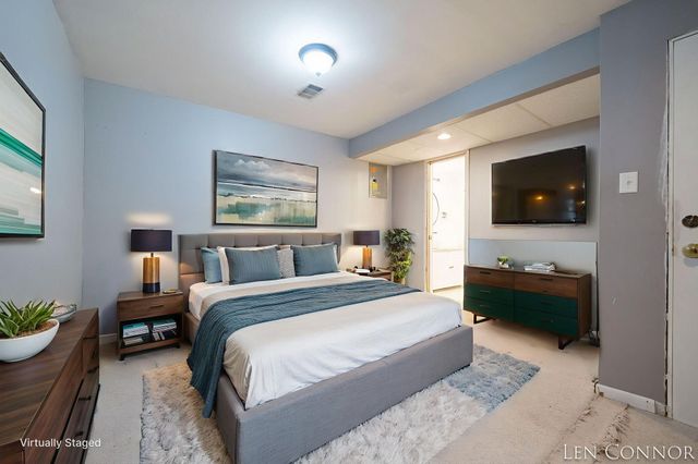 746 Hardwick Street Se, City Of Kentwood, MI 49548