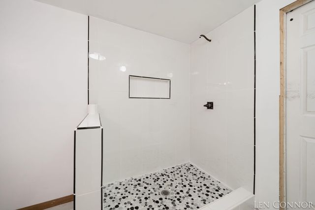 746 Hardwick Street Se, City Of Kentwood, MI 49548