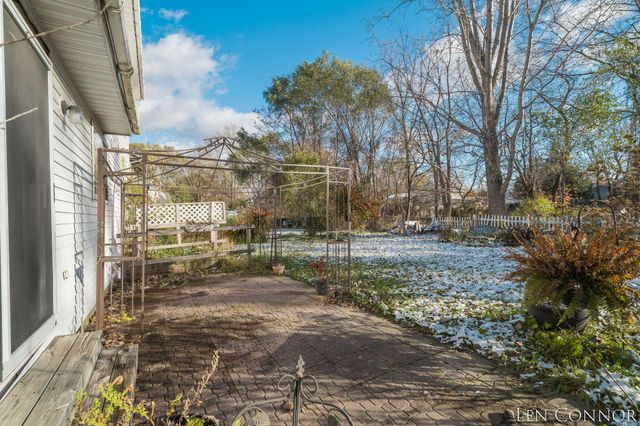 746 Hardwick Street Se, City Of Kentwood, MI 49548