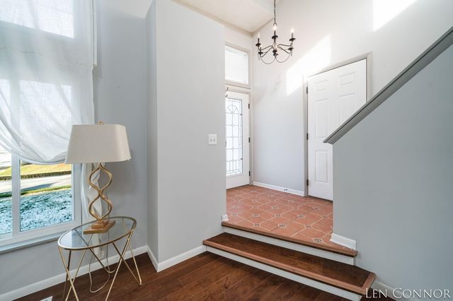 746 Hardwick Street Se, City Of Kentwood, MI 49548