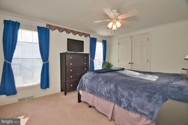 1138 12TH AVE, Wilmington, DE 19808