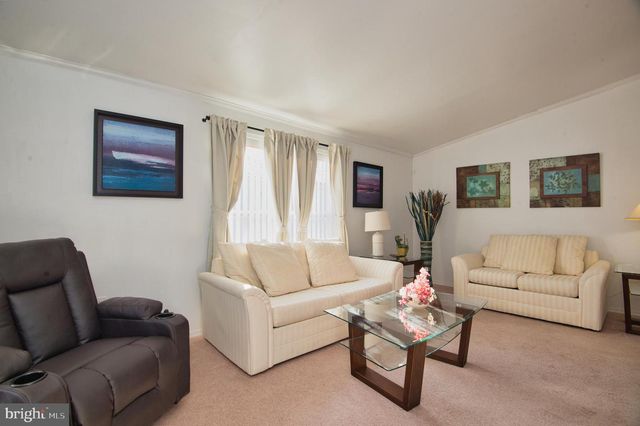 1138 12TH AVE, Wilmington, DE 19808