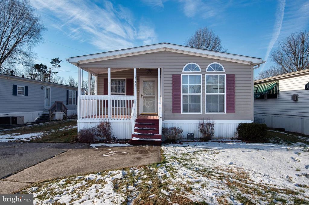 1138 12TH AVE, Wilmington, DE 19808