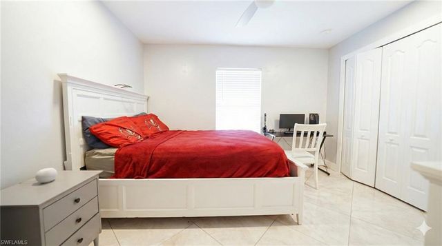 328 SW 19th TER, Cape Coral, FL 33991