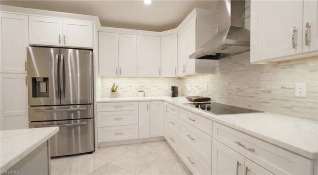 328 SW 19th TER, Cape Coral, FL 33991