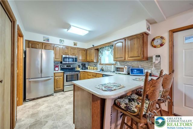 114 Brentwood Drive, Lehman Twp, PA 18324