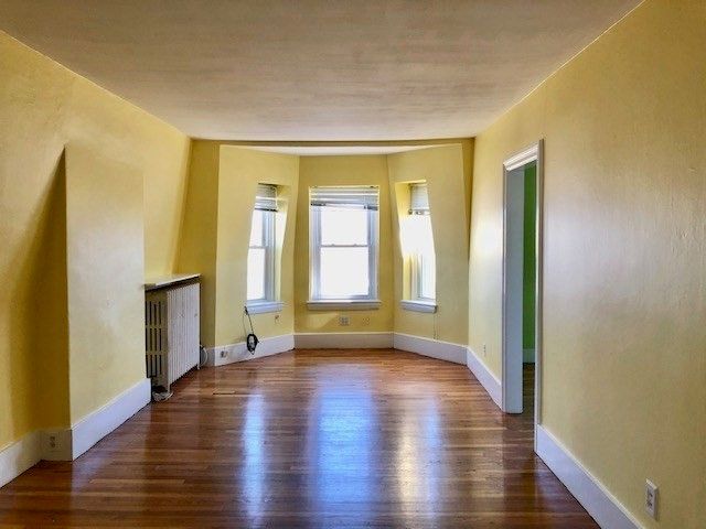 135 Galen St. 3, Watertown, MA 02472
