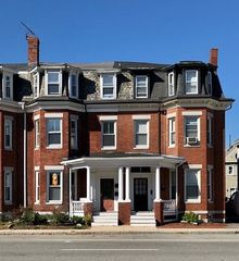 135 Galen St. 3, Watertown, MA 02472