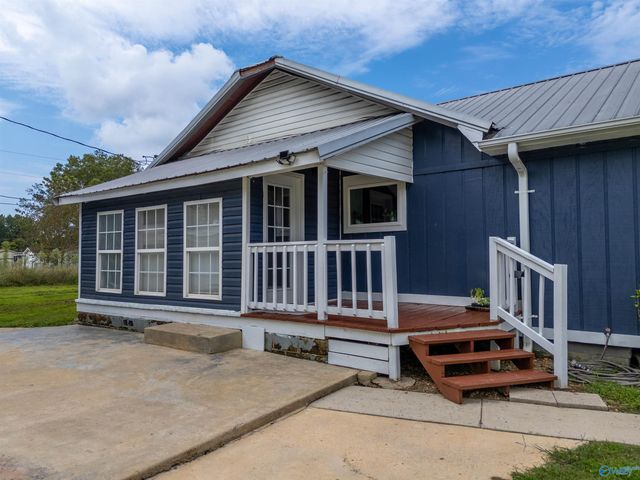 56 Leeth Gap Cutoff Road, Boaz, AL 35956