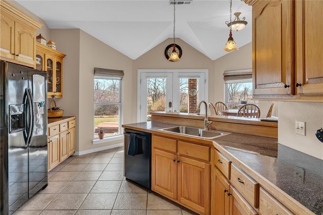 5786 Ervin McGarrah Road, Lowell, AR 72745