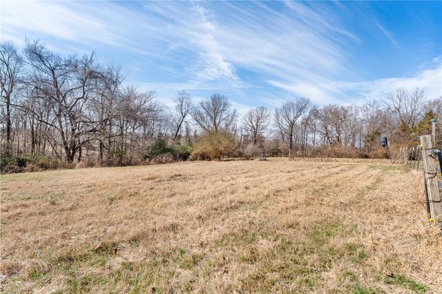 5786 Ervin McGarrah Road, Lowell, AR 72745