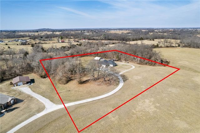 5786 Ervin McGarrah Road, Lowell, AR 72745