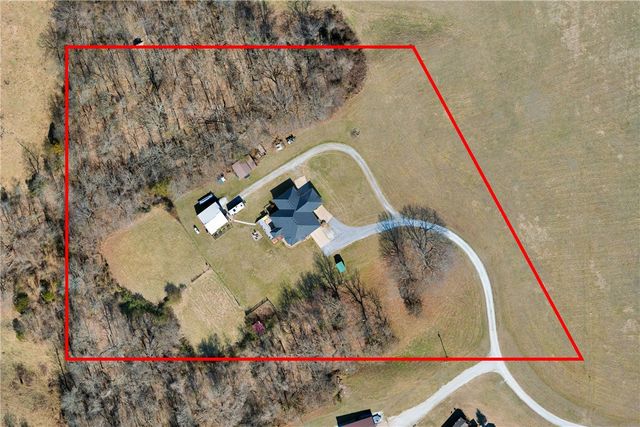 5786 Ervin McGarrah Road, Lowell, AR 72745