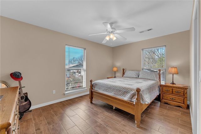 5786 Ervin McGarrah Road, Lowell, AR 72745