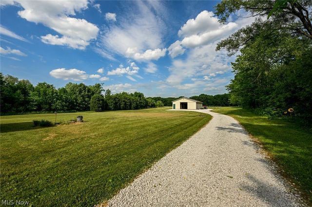 2609 Erhart Road, Medina, OH 44280