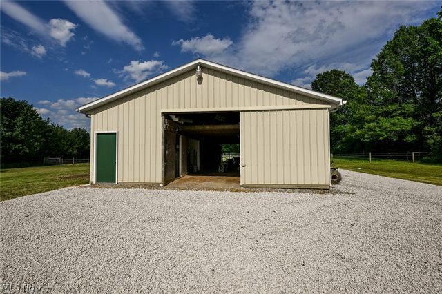 2609 Erhart Road, Medina, OH 44280