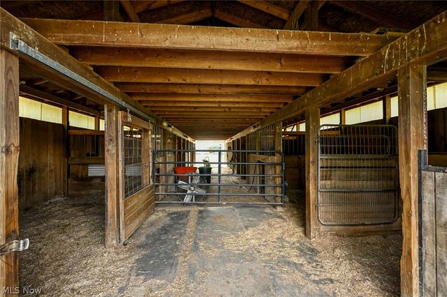 2609 Erhart Road, Medina, OH 44280